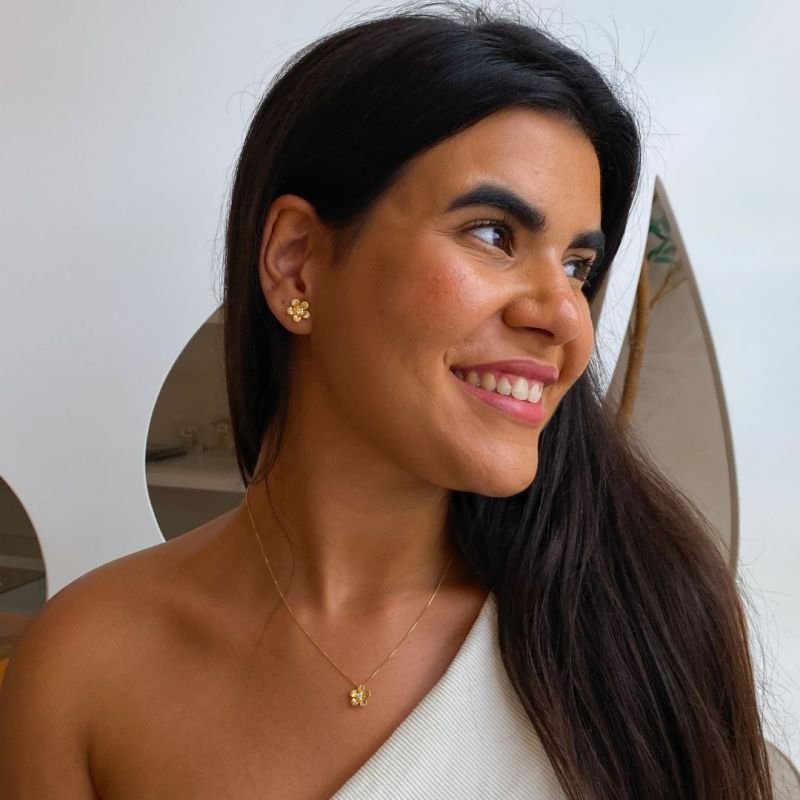 Combo Cartela Conjunto Semijoia Flor Pétalas Relevos Miolo Pedrinha