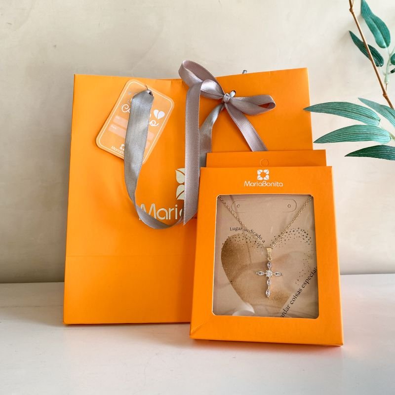 Combo Colar Banho Diamante Cruz Cravejada Pedras Navetes