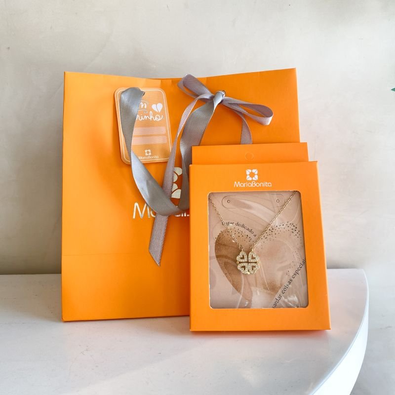 Combo Colar Banho Diamante Trevo 4 Coraçoes Cravejados Vazado