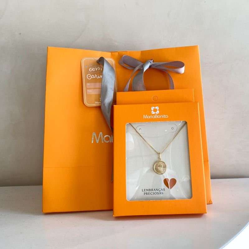 Combo Colar Semijoia Medalha Lisa Menino com 1 Pedrinha