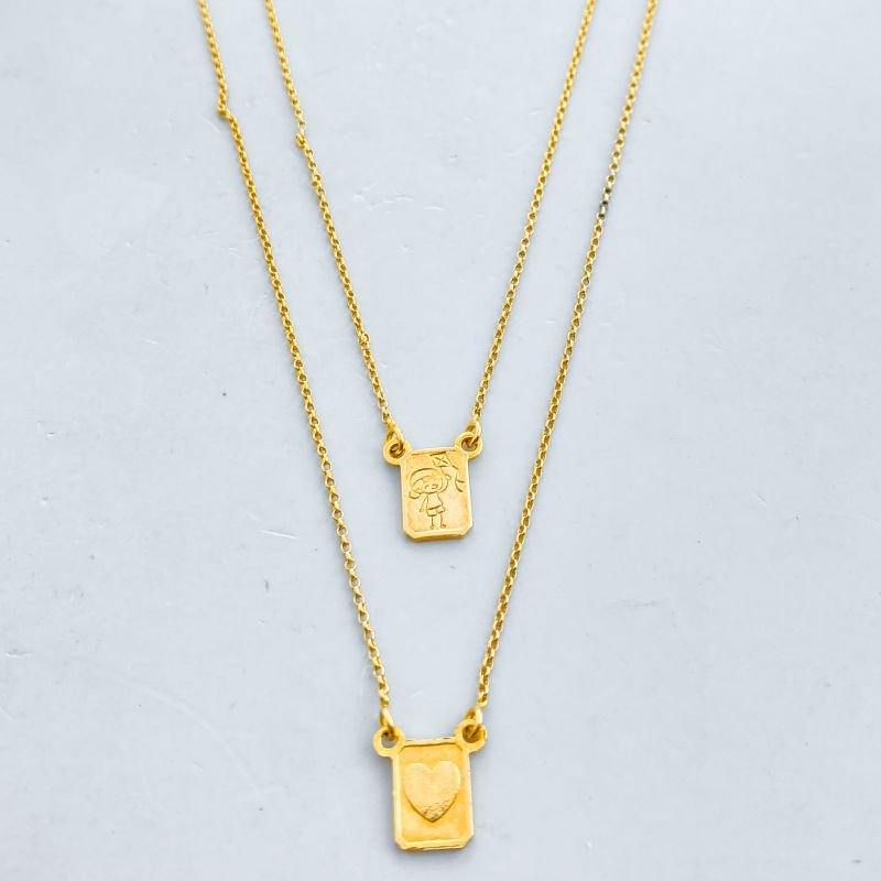 Escapulario Semijoia Placa Coracao E Menino Soltando