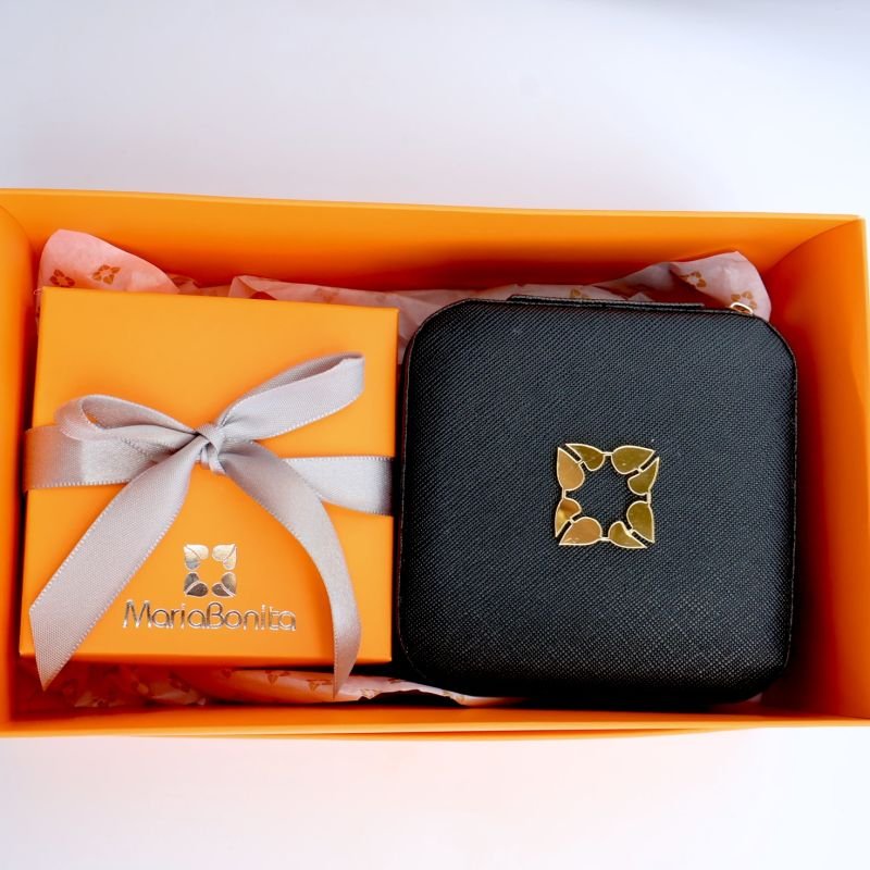 Kit Presente Conjunto Semijoia Zircônia Gota 4 Garras Porta Joia