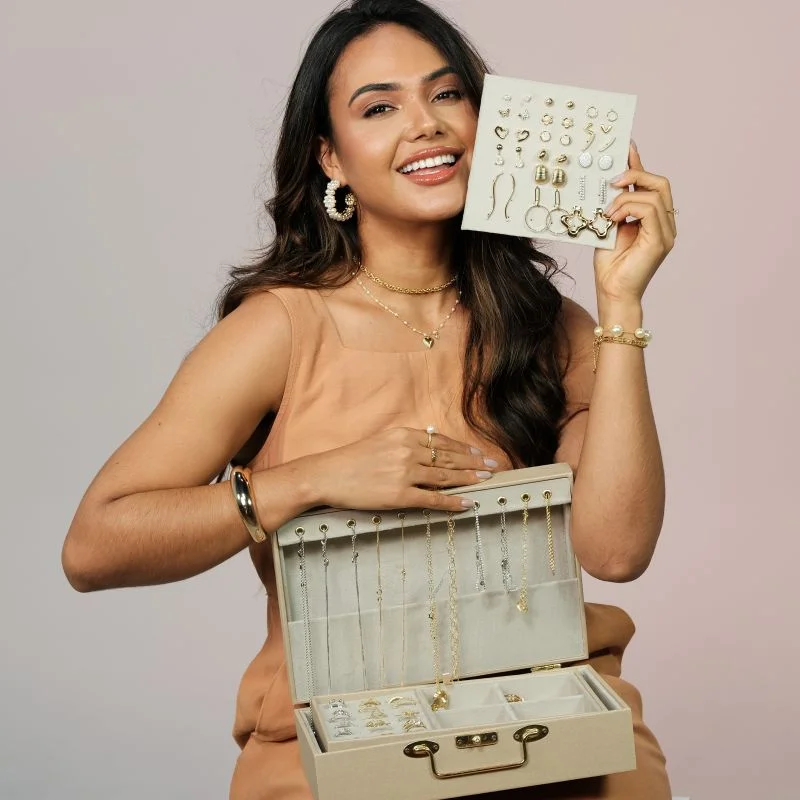 Maleta Ouro Semijoias – Alta performance para escalar!