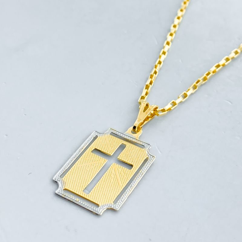 Pingente Semijoia Placa Cruzazada Resinada