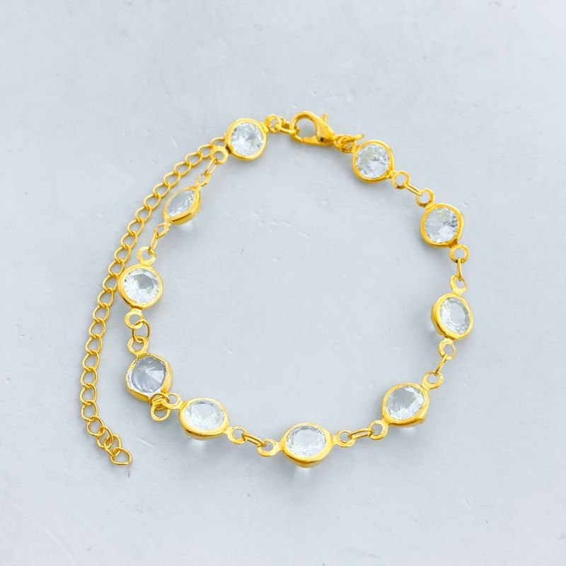 Pulseira Banho Diamante Delicada com 10 Pedras Redondas Borda Lisa