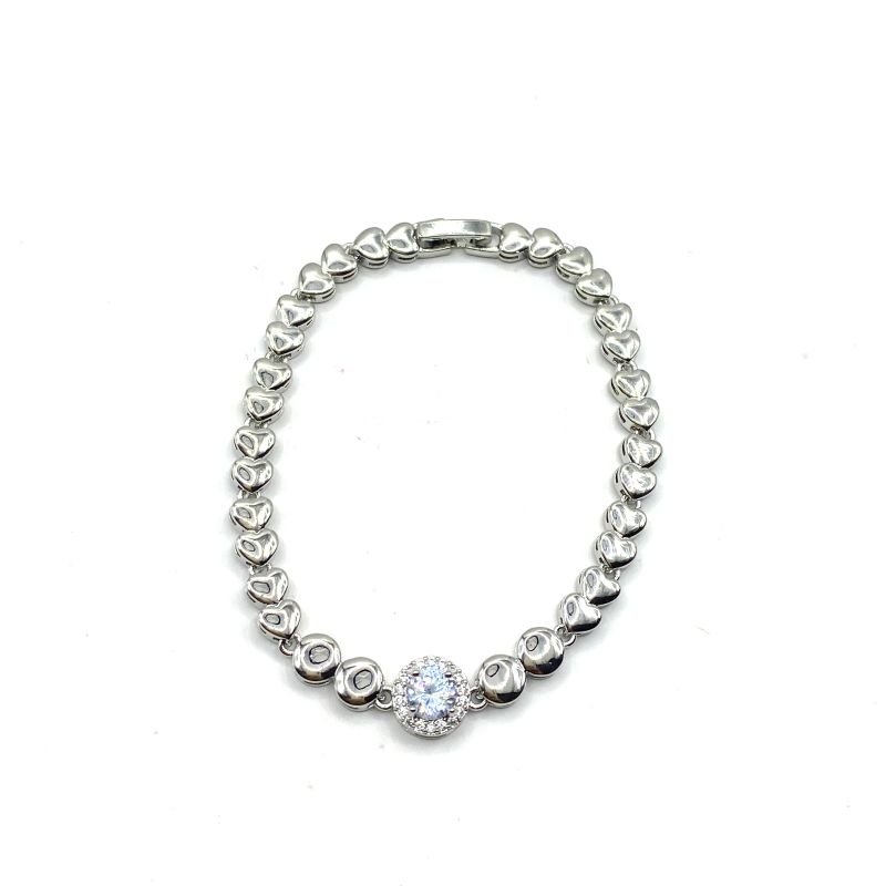 pulseira bijuteria coracoes lisos meio pedra redonda cravejada