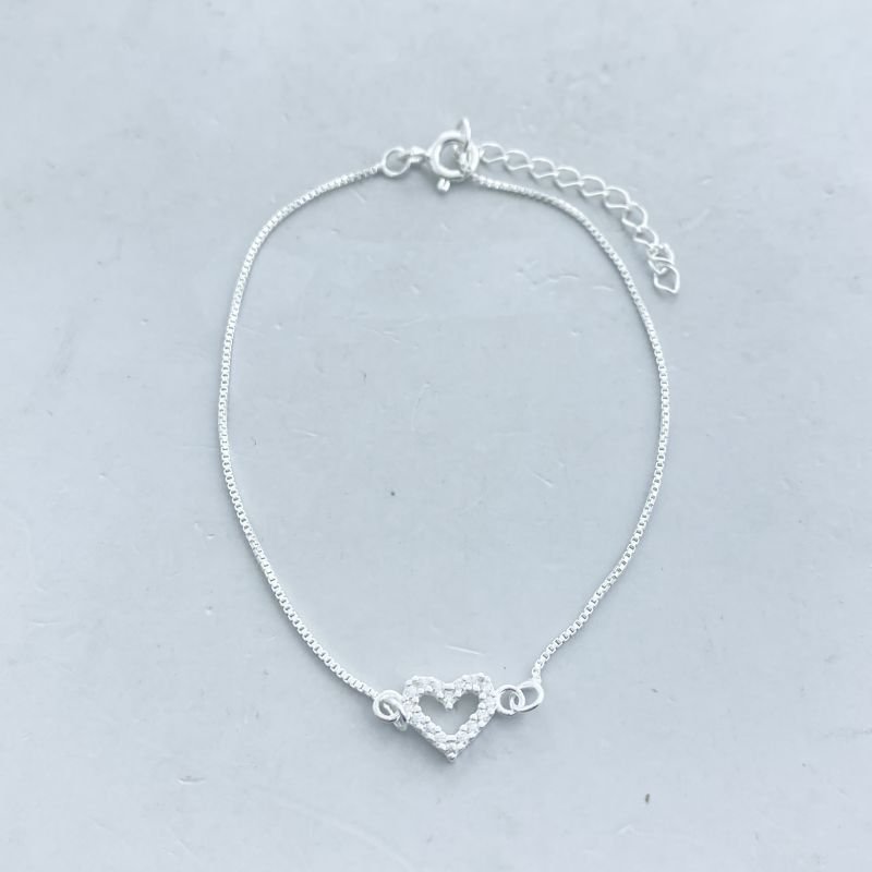 Pulseira Prata Delicada Cravejada Coração Vazado