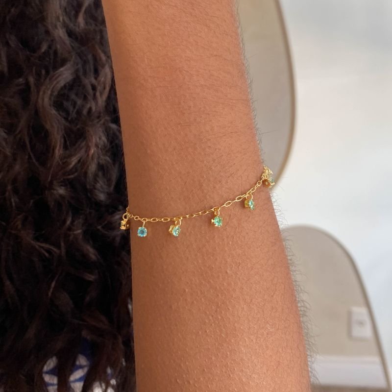 Pulseira Semijoia Delicada Cravejada com 10 Pedrinhas