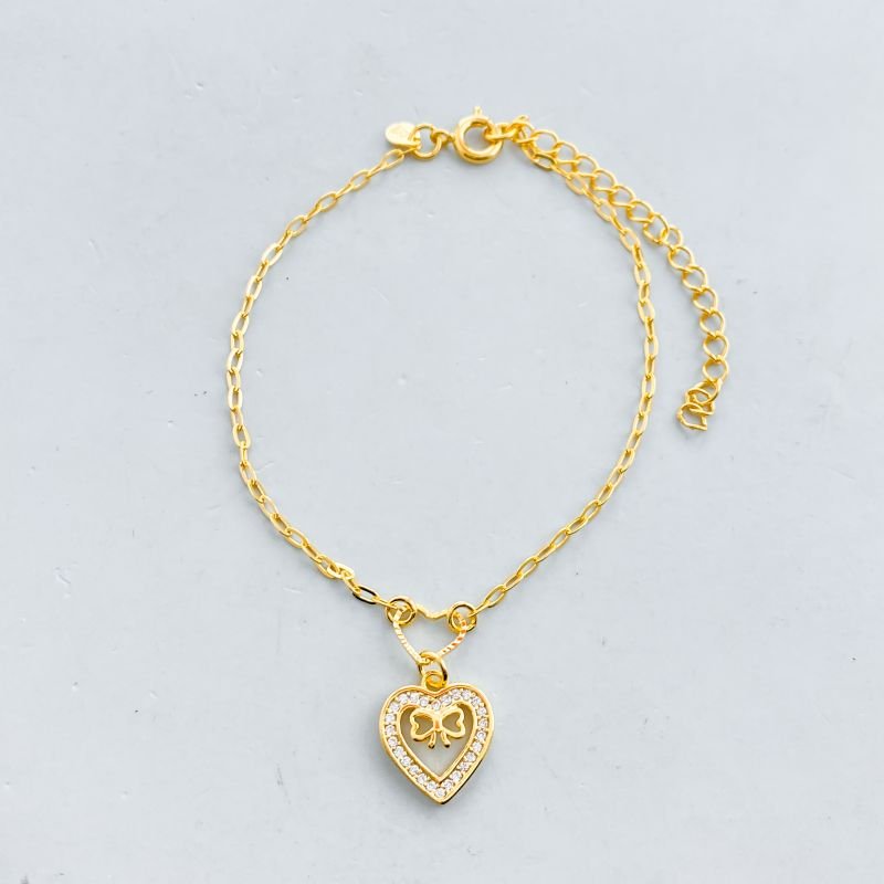 Pulseira Semijoia Elos Cartier Corações Vazado Cravejado Lacinho