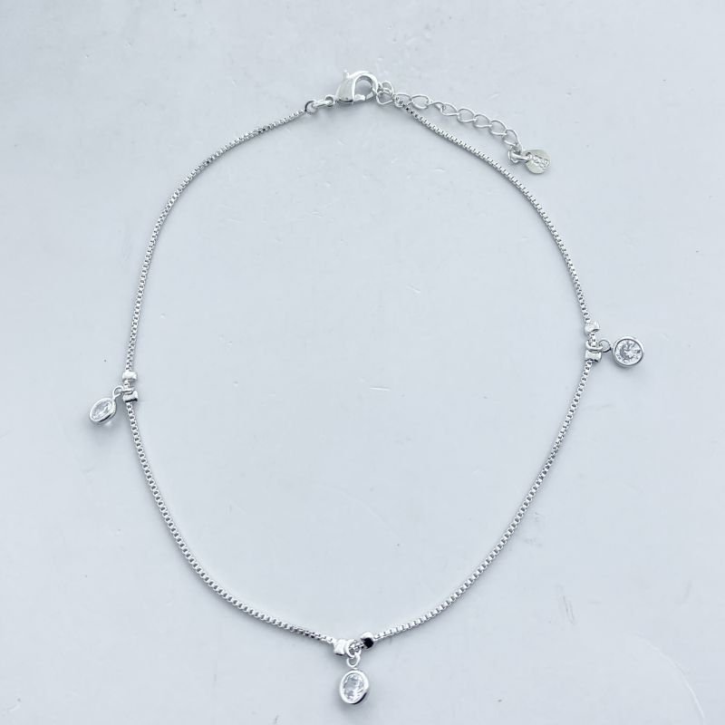 Tornozeleira Banho Ouro Branco Cravejada com 3 Pedrinhas